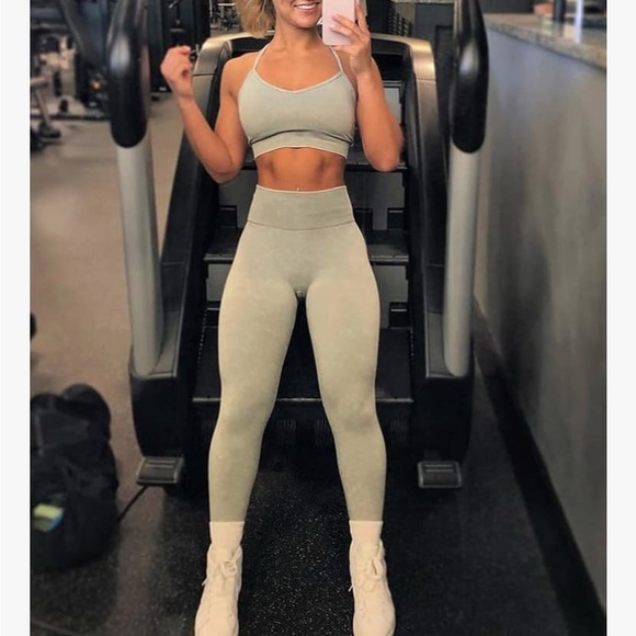 Smokey Sage Activewear Set - Small - Picture 12 of 12